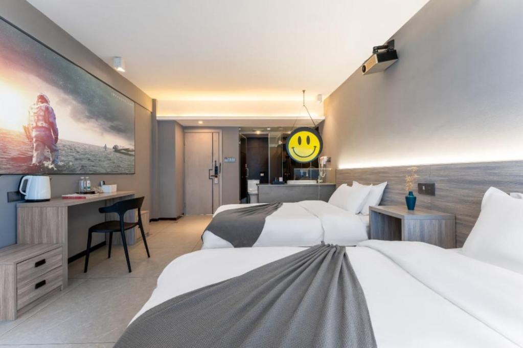 Yangshuo Emoji Youth Hostel Экстерьер фото