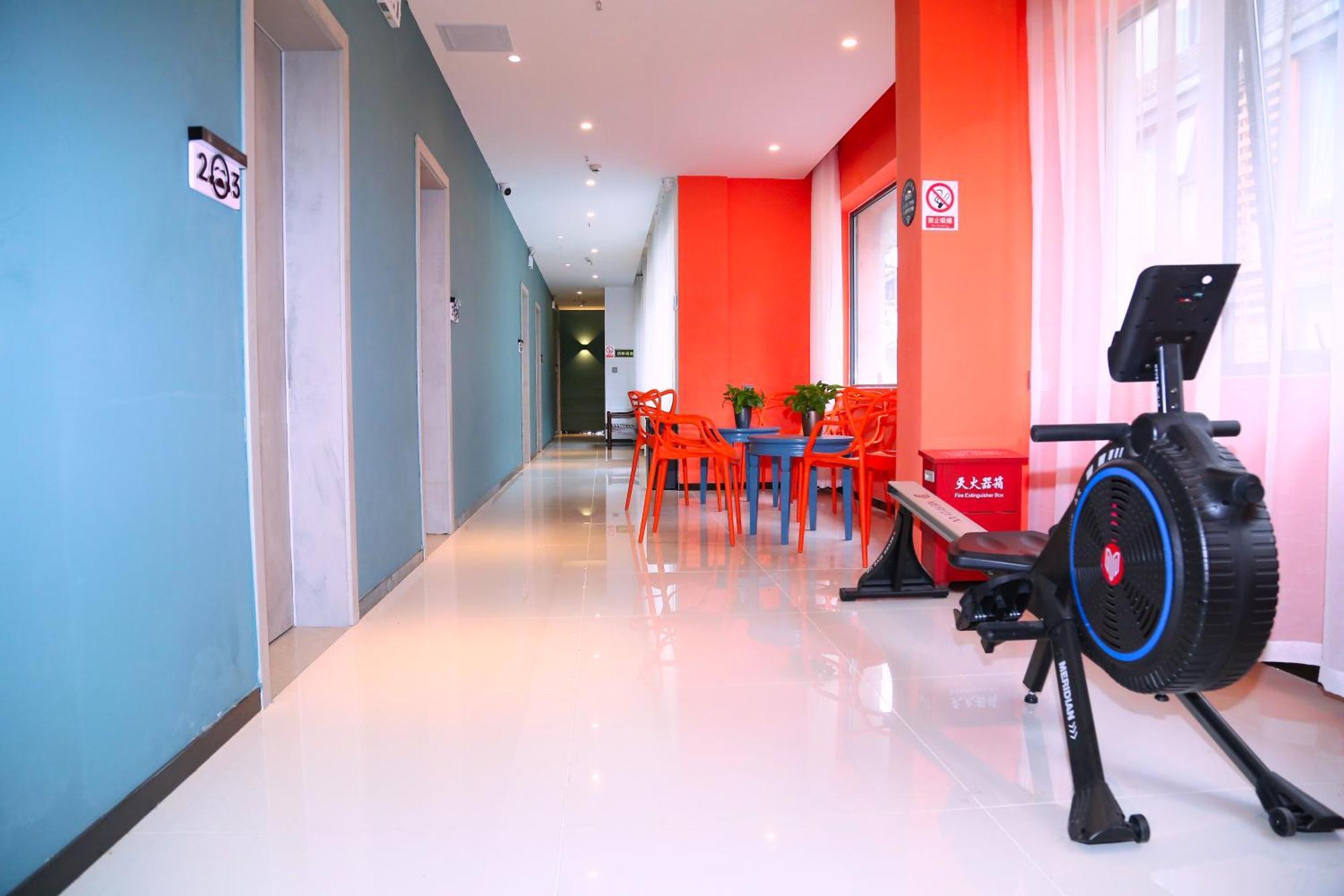 Yangshuo Emoji Youth Hostel Экстерьер фото