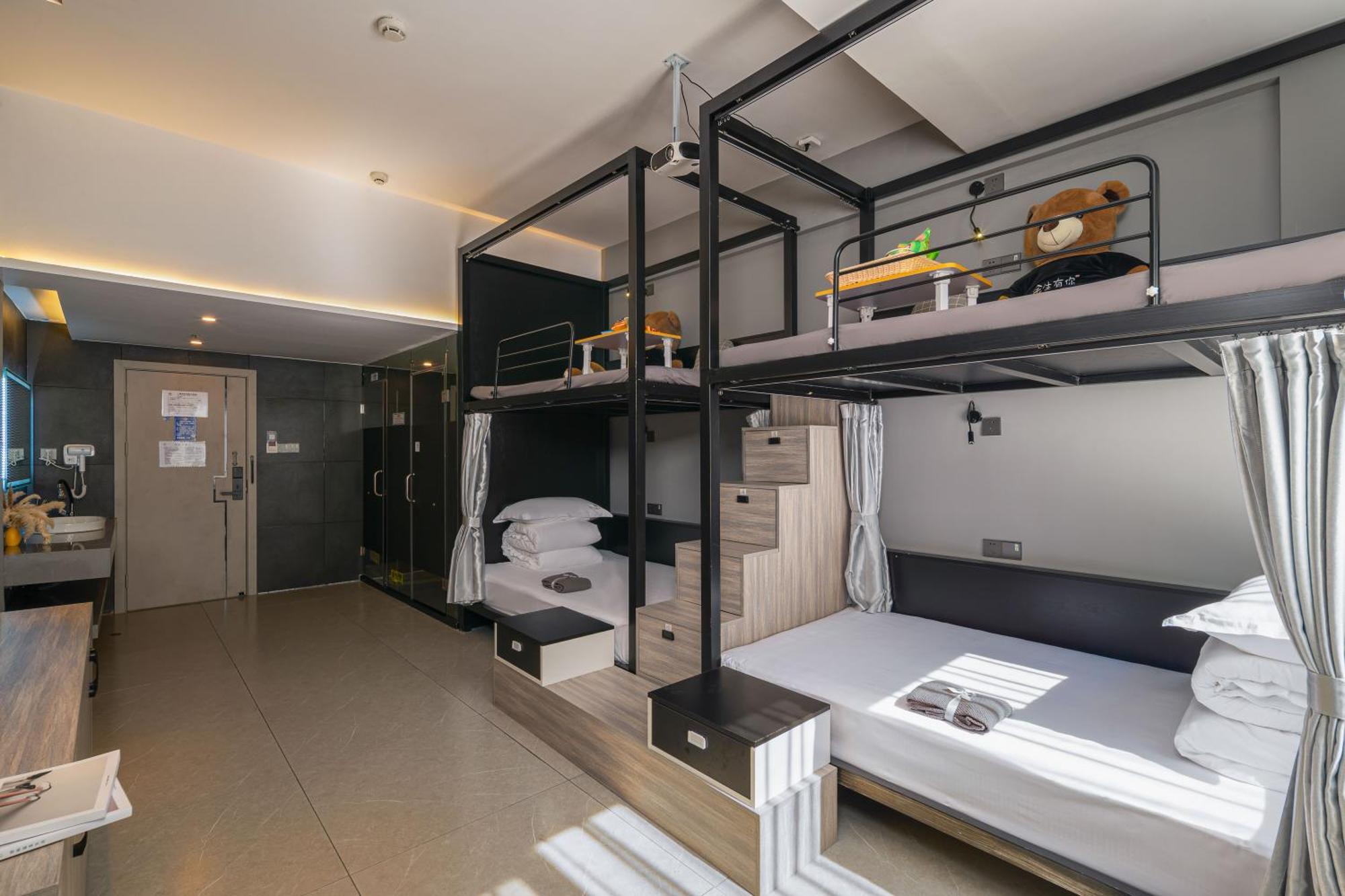 Yangshuo Emoji Youth Hostel Экстерьер фото