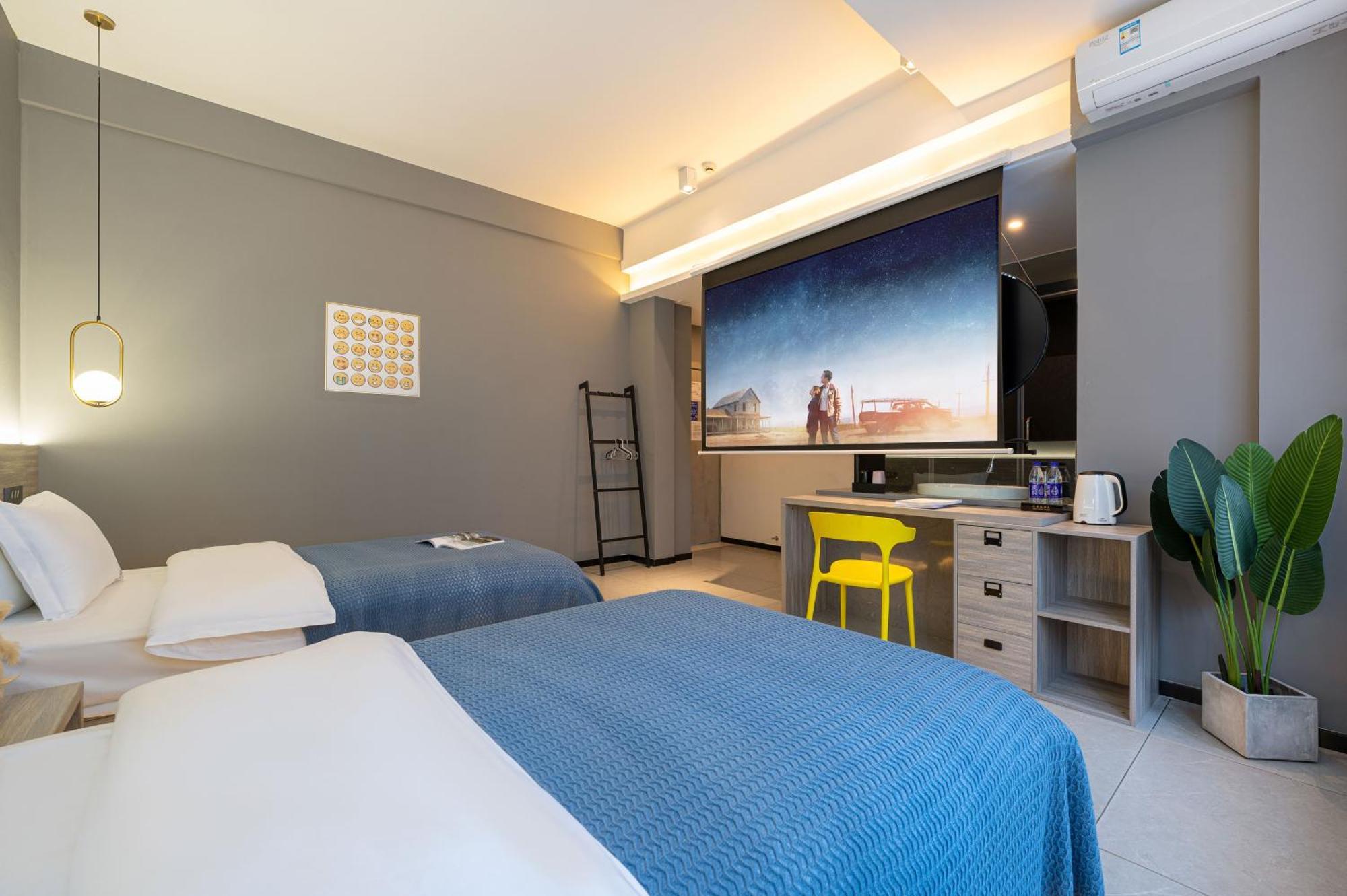 Yangshuo Emoji Youth Hostel Экстерьер фото